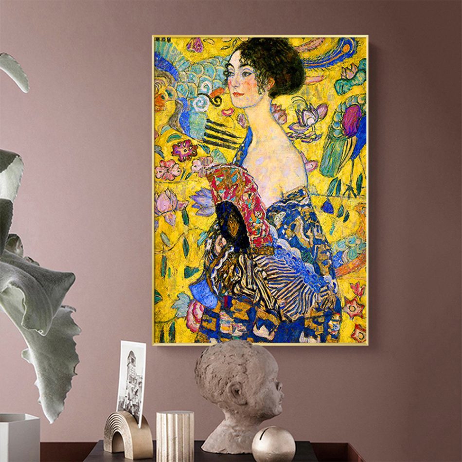 Wall Art 60cmx90cm Lady With A fan By Klimt Gold Frame Canvas - Image 3