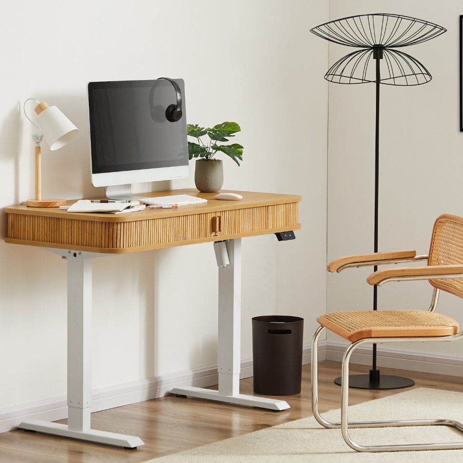 Tate Electric Height Adjustable Desk - Image 3