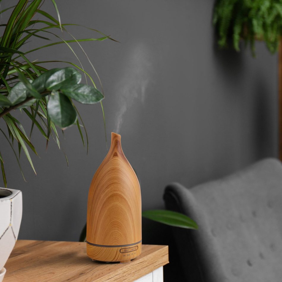 Milano Decor Aroma Diffuser 100ml Ultrasonic Humidifier Purifier And 3 Pack Oils - Light Wood - Image 2
