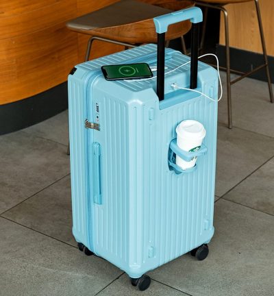Smart Hard-Shell Luggage with USB Charging Port & Cup Holder - 24"Spinner Suitcase in Blue