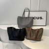 Grey New Large Capacity Tote Bag - Simple, Versatile Handbag for Casual Outings, Lightweight and Stylish - Image 2