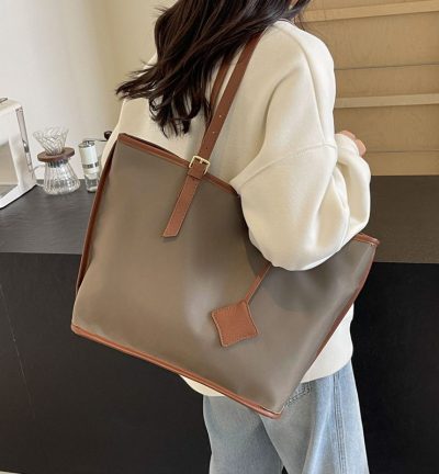 Brown New Large Capacity Tote Bag - Simple, Versatile Handbag for Casual Outings, Lightweight and Stylish