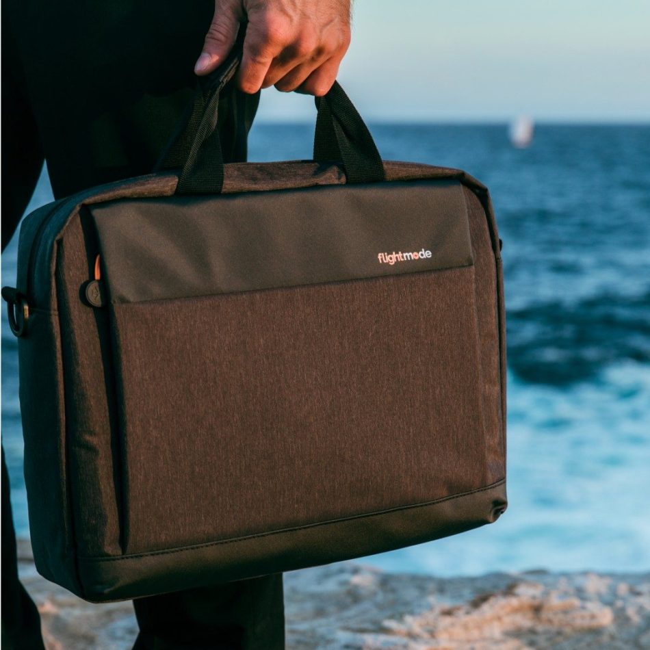 Flightmode Laptop Messenger Bag - Image 3
