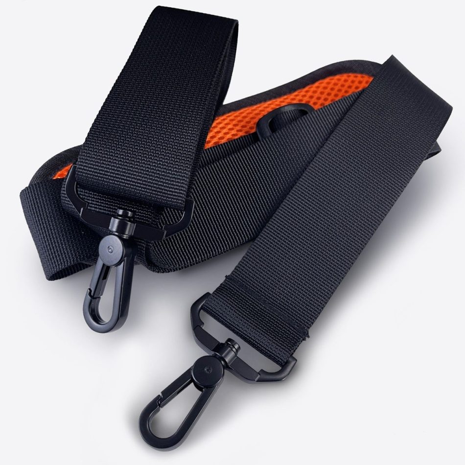 Flightmode Duffel Bag - BLACK - Image 5