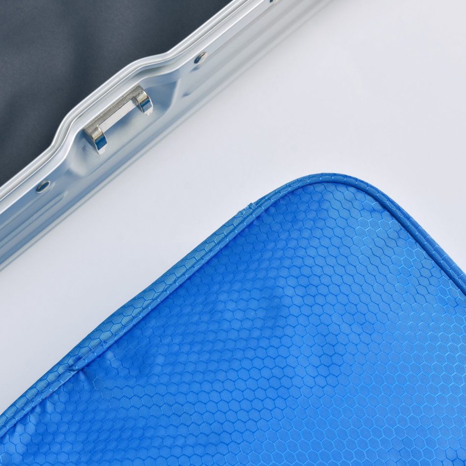 Travel Waterproof Hanging Toiletry Bag - Blue - Image 5